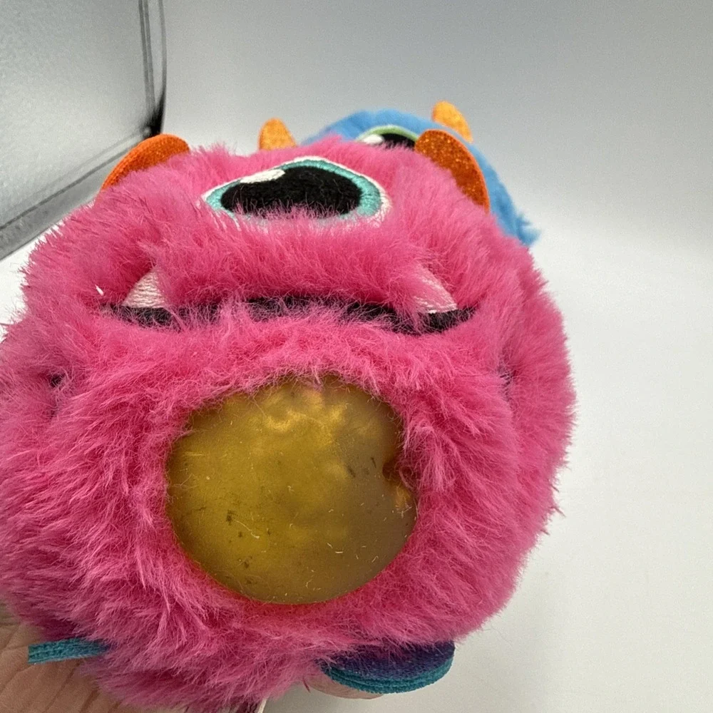 One Eyed Squish Squash Pets Pink And Blue